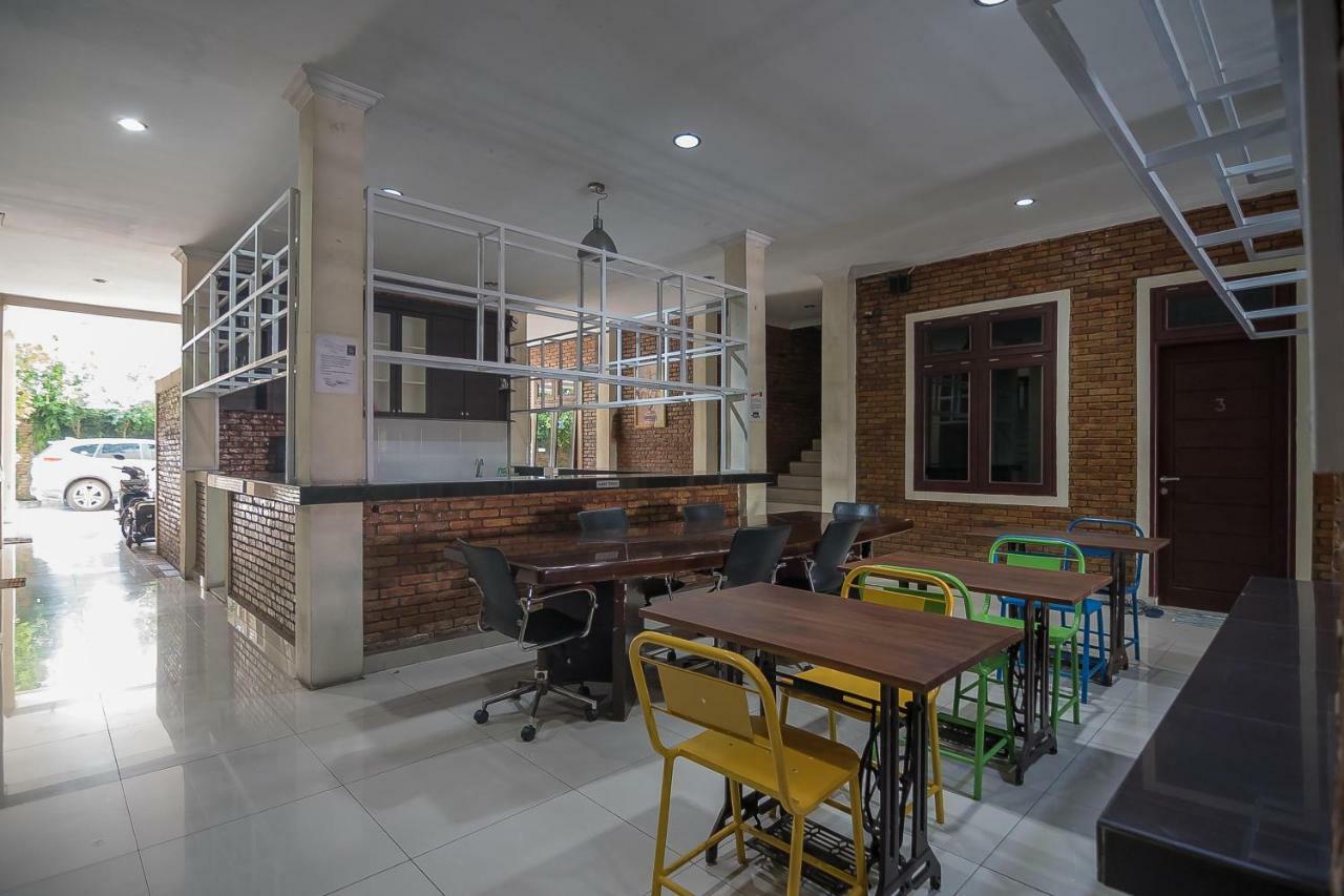Reddoorz Plus Near Cambridge City Square 2 Medan Eksteriør bilde