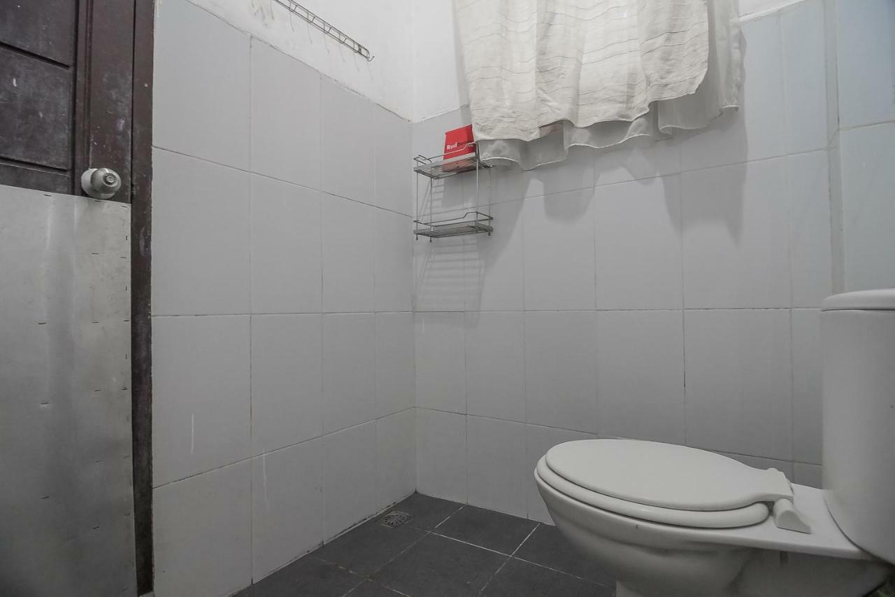 Reddoorz Plus Near Cambridge City Square 2 Medan Eksteriør bilde